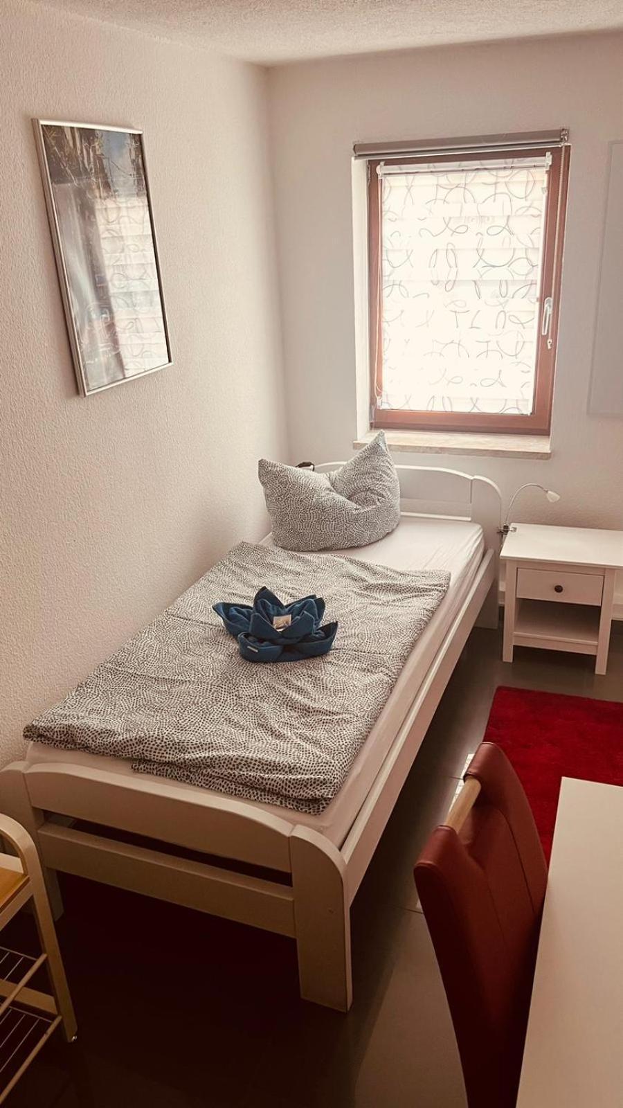 Pension Am Werder Bernburg Szoba fotó